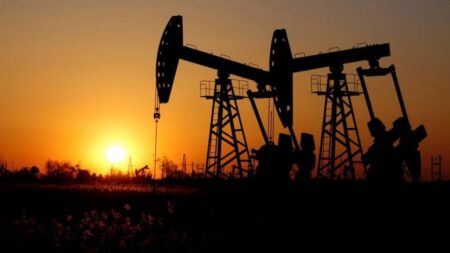 Oil rises on supply concerns; Brent hits $105.59 a barrel